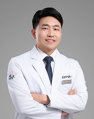 김경우