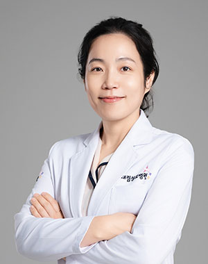 Eun-Young Kim